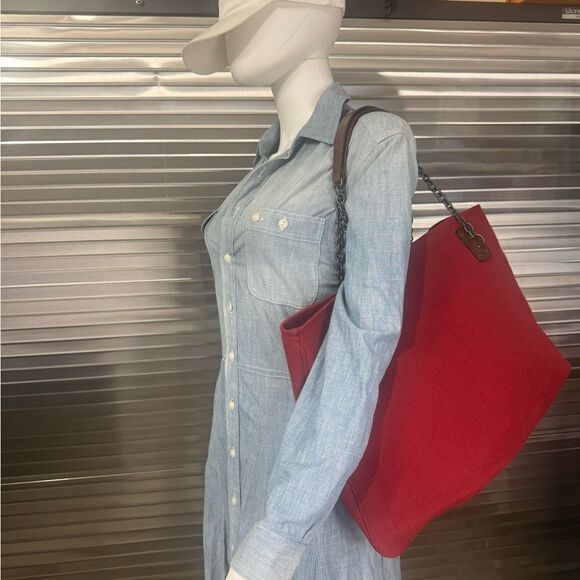 Bottega Veneta Large Red Canvas Chain Tote - Picture 11 of 11